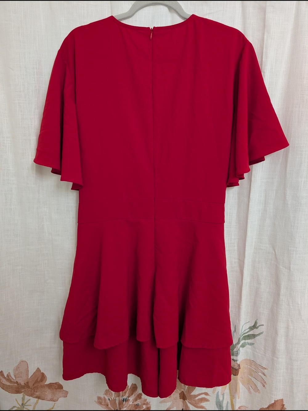 Women's Red Flutter Sleeve Wrap Romper Size XXL Tie Waist V-Neck - Picture 3 of 4